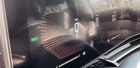 Kia Carnival Hybrid 2025