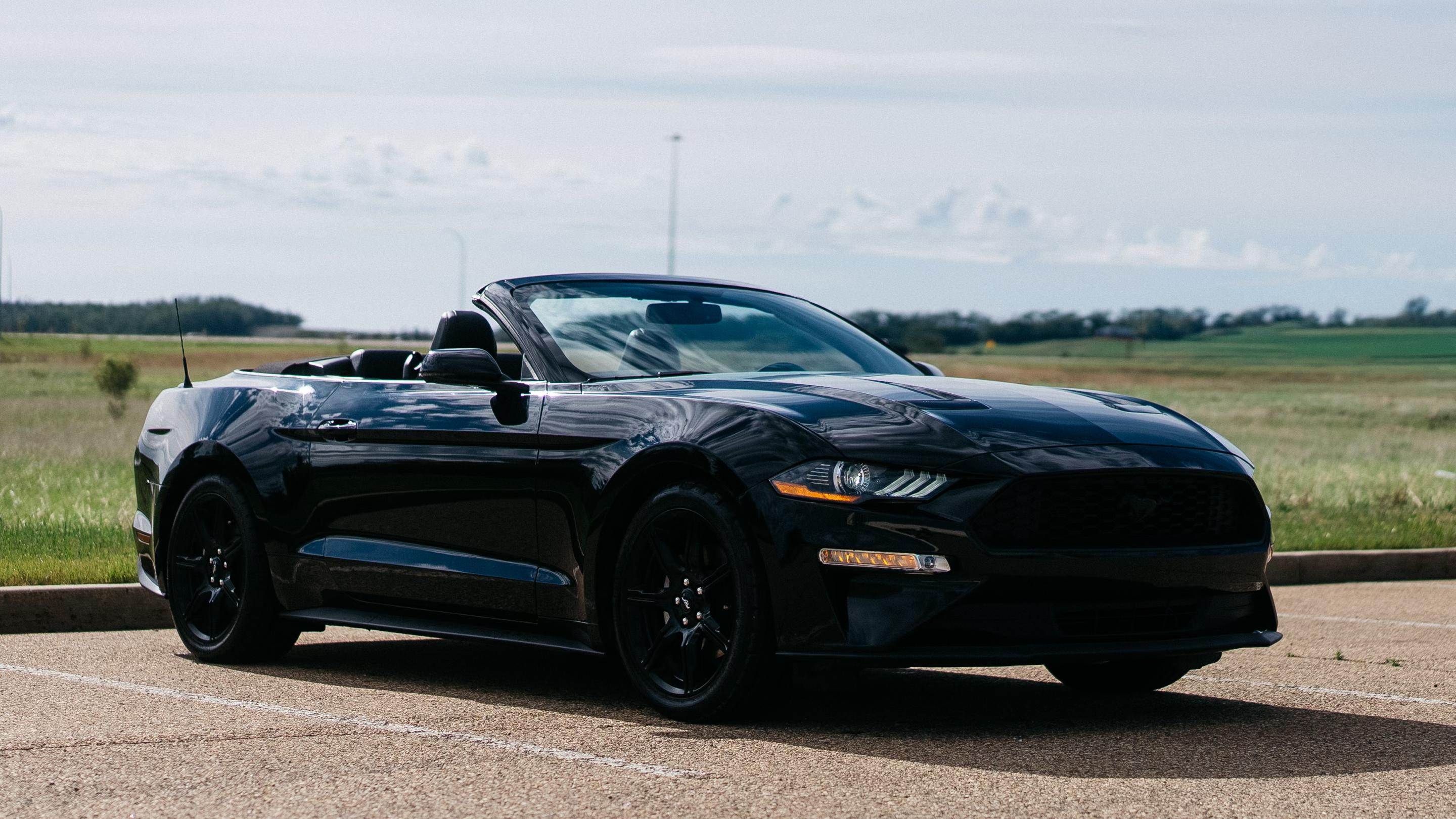 Ford Mustang 2019 in Red Deer, AB