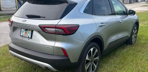 Ford Escape Hybrid 2024