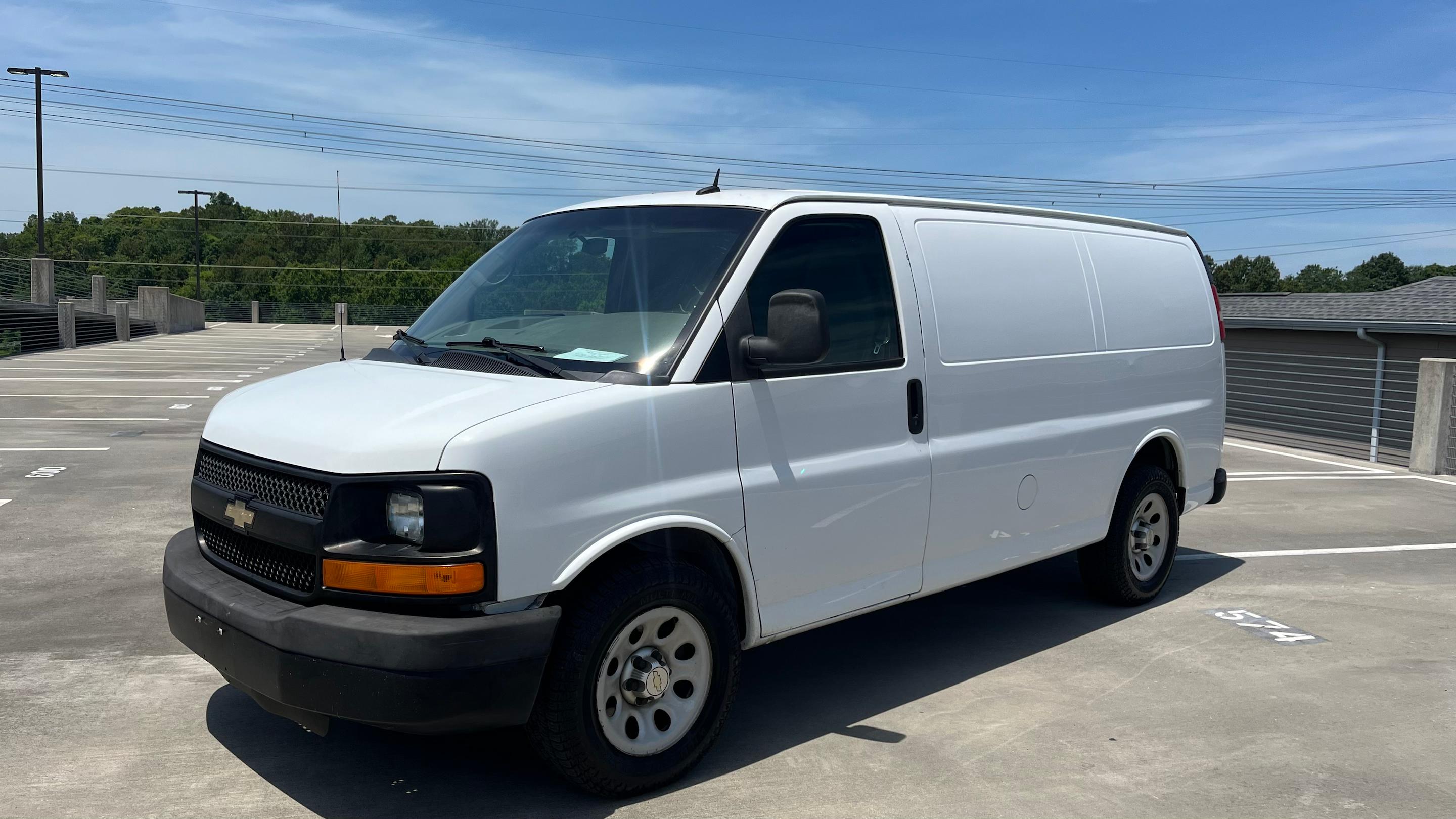 Chevrolet Express Cargo 2014 in Woodbridge, VA
