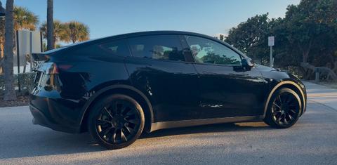 Tesla Model Y 2021