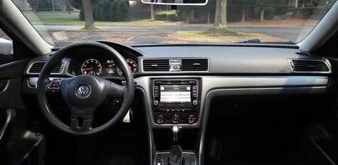Volkswagen Passat 2013