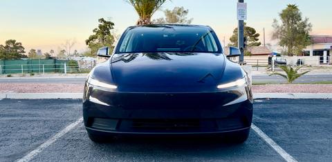 Tesla Model Y 2026