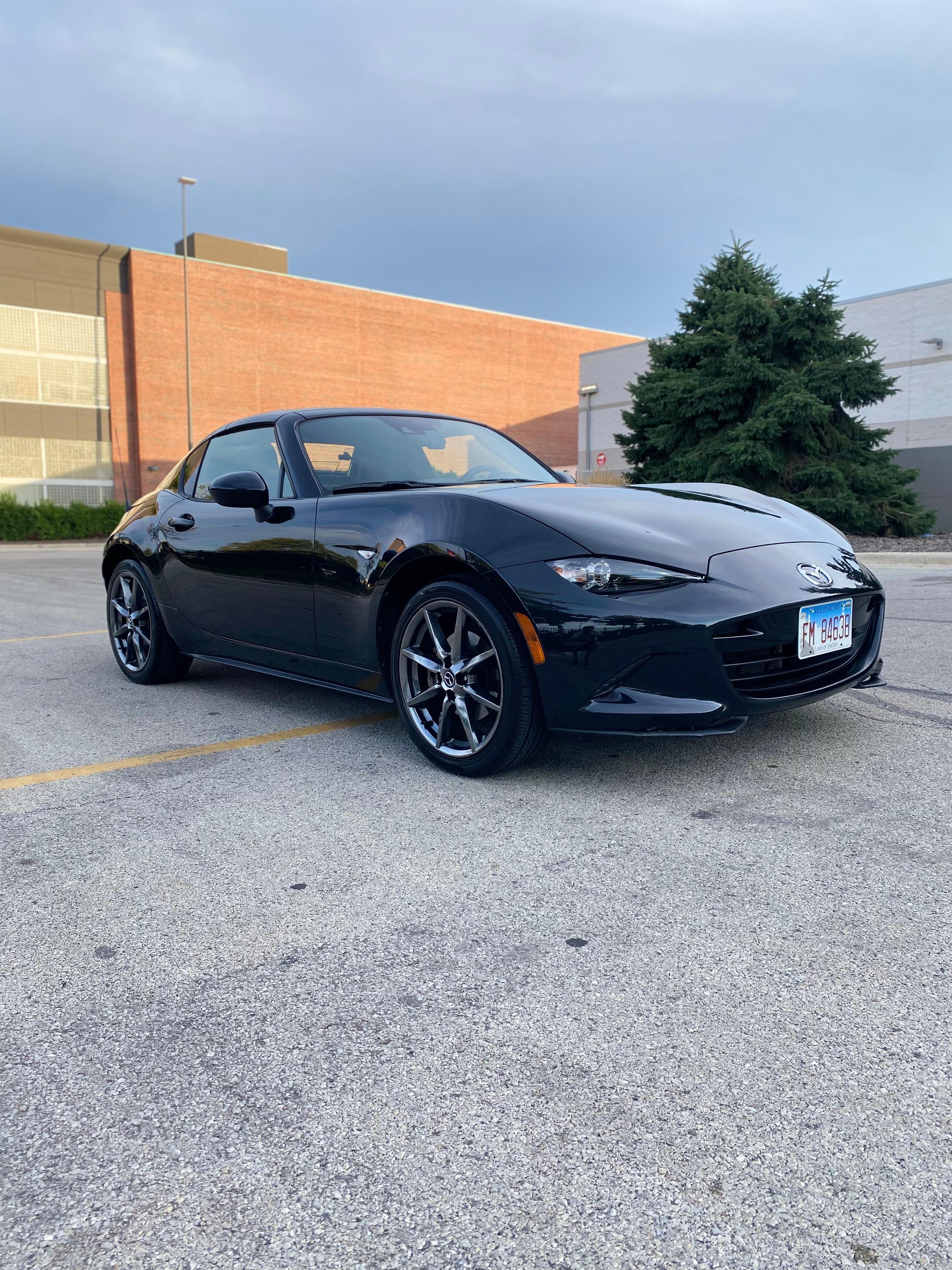 Mazda MX-5 Miata RF 2017 in Chicago, IL