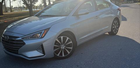 Hyundai Elantra 2019