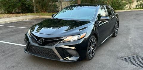 Toyota Camry 2018