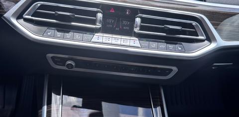 BMW X7 2021