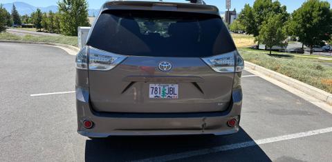 Toyota Sienna 2015