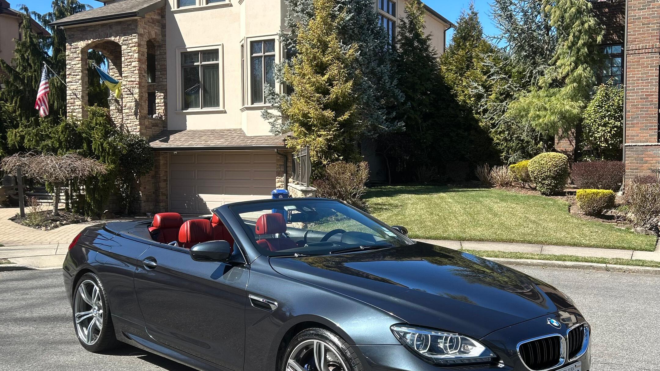 BMW M6 2013 in 