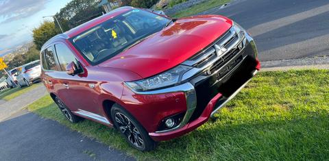 Mitsubishi OUTLANDER 2017