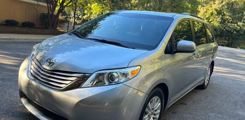 Toyota Sienna 2015