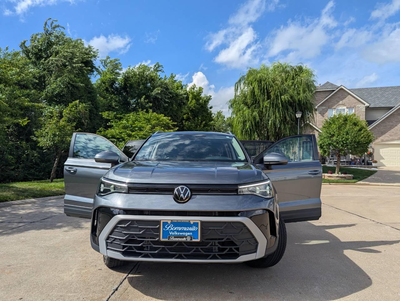 Volkswagen Taos 2025 in St. Peters, MO