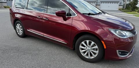 Chrysler Pacifica 2019