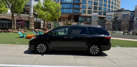 Toyota Sienna 2020