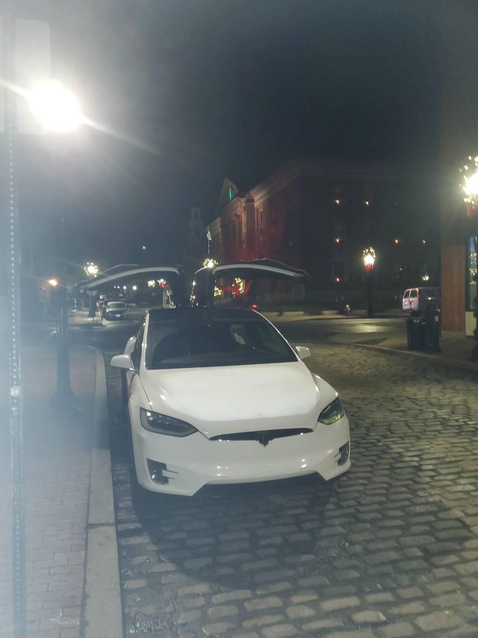 Tesla Model X 2016 in New Bedford, MA