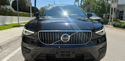 Volvo XC40 2025