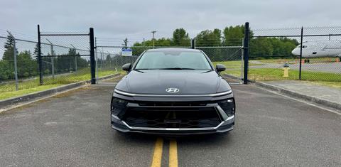 Hyundai Sonata Hybrid 2026