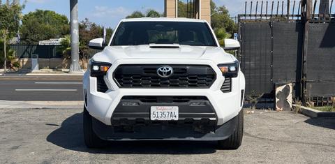 Toyota Tacoma 2024