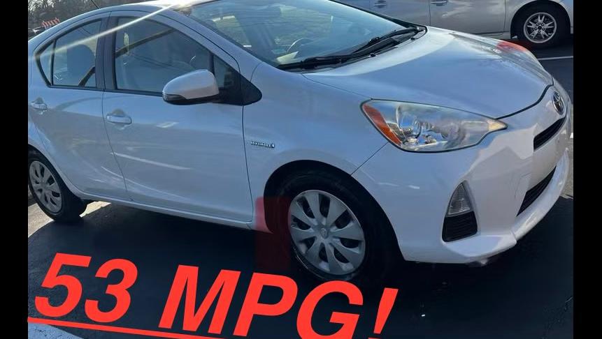Toyota Prius c 2012 — Car rental alternative in Hazelwood, MO