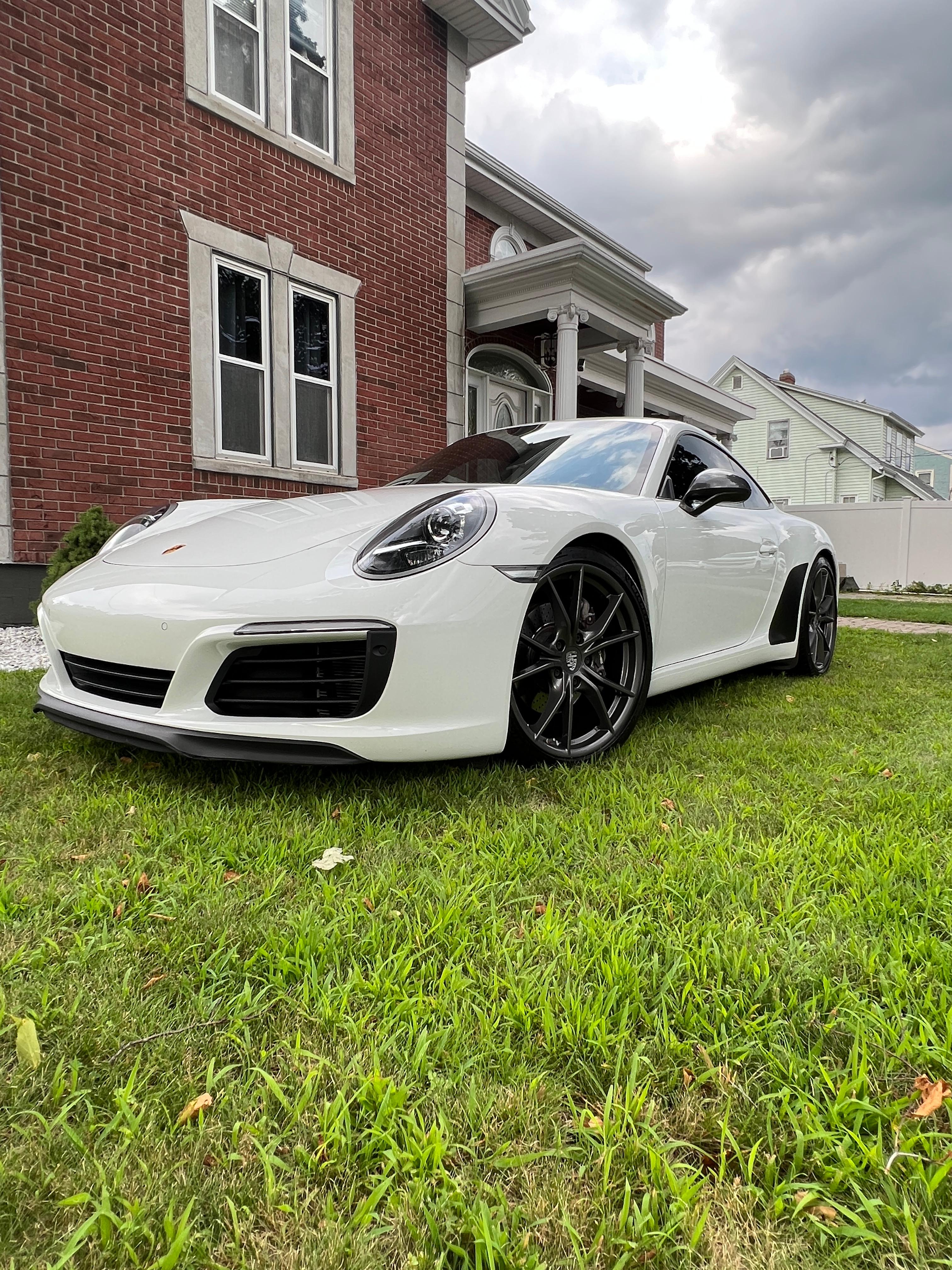 Porsche 911 2019 in Stoneham, MA