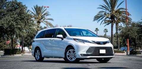 Toyota Sienna 2023