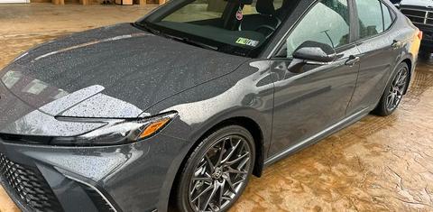 Toyota Camry Hybrid 2025