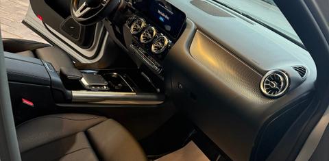Mercedes-Benz GLA-Class 2021