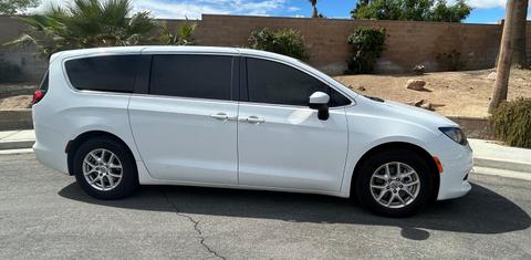Chrysler Voyager 2022