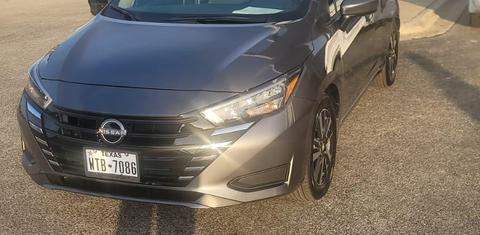 Nissan Versa 2025
