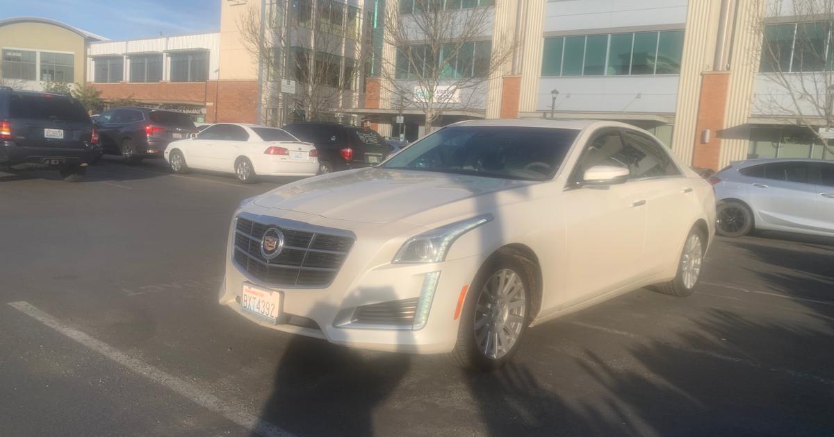 Cadillac CTS 2014 rental in Kent, WA by Laron D. Turo