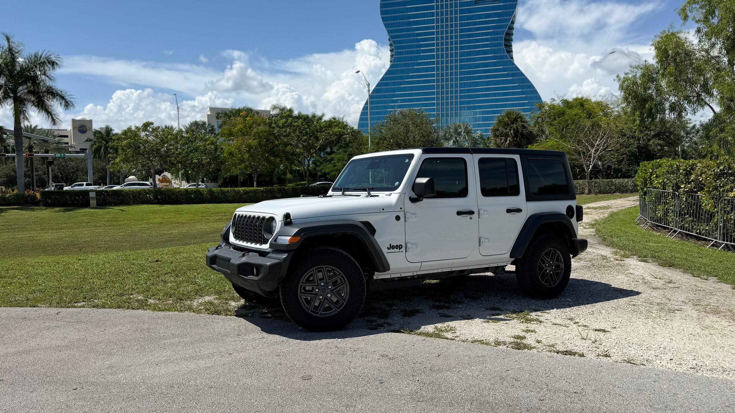 Jeep Wrangler 2026 in Miami, FL