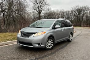 Toyota Sienna car