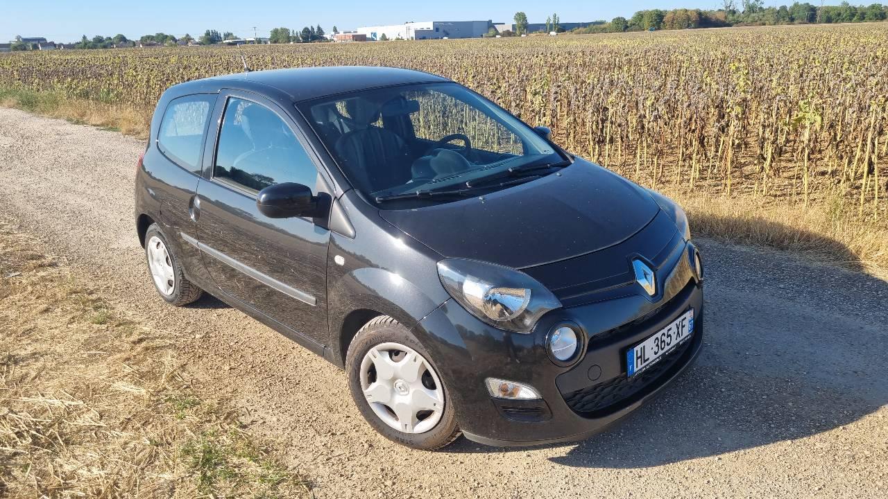 Renault TWINGO II 2014 in Dijon