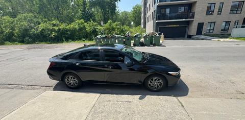 Hyundai Elantra 2024