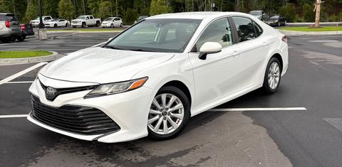 Toyota Camry 2019