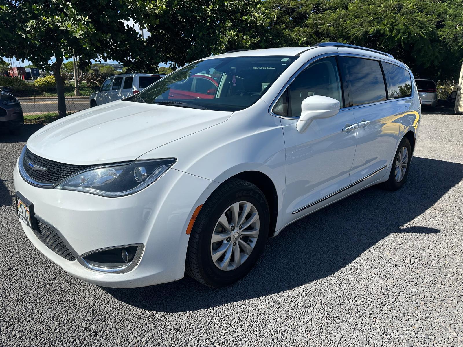 Chrysler Pacifica 2019 in 