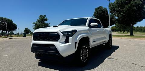 Toyota Tacoma 2024