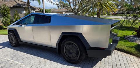Tesla Cybertruck 2024