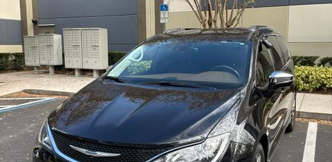 Chrysler Pacifica 2017