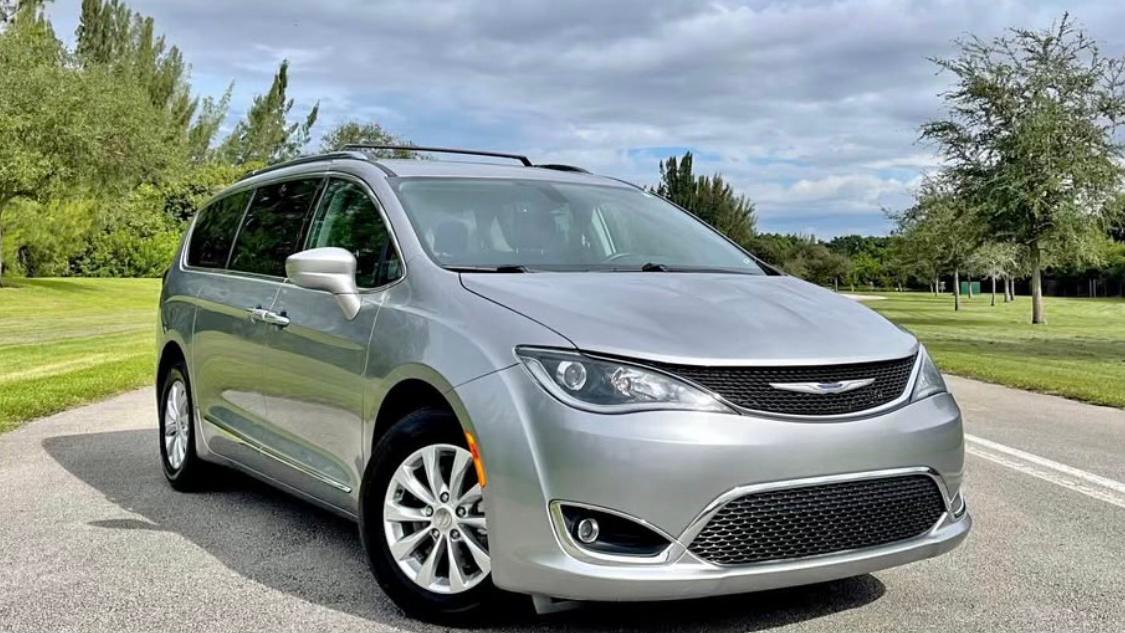 Chrysler Pacifica 2020 in 
