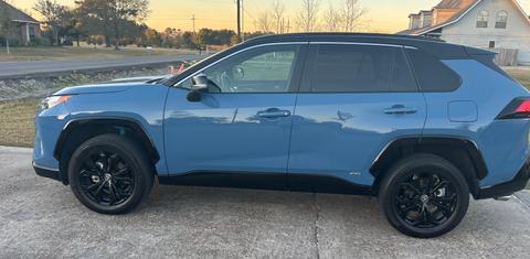 Toyota RAV4 Hybrid 2024