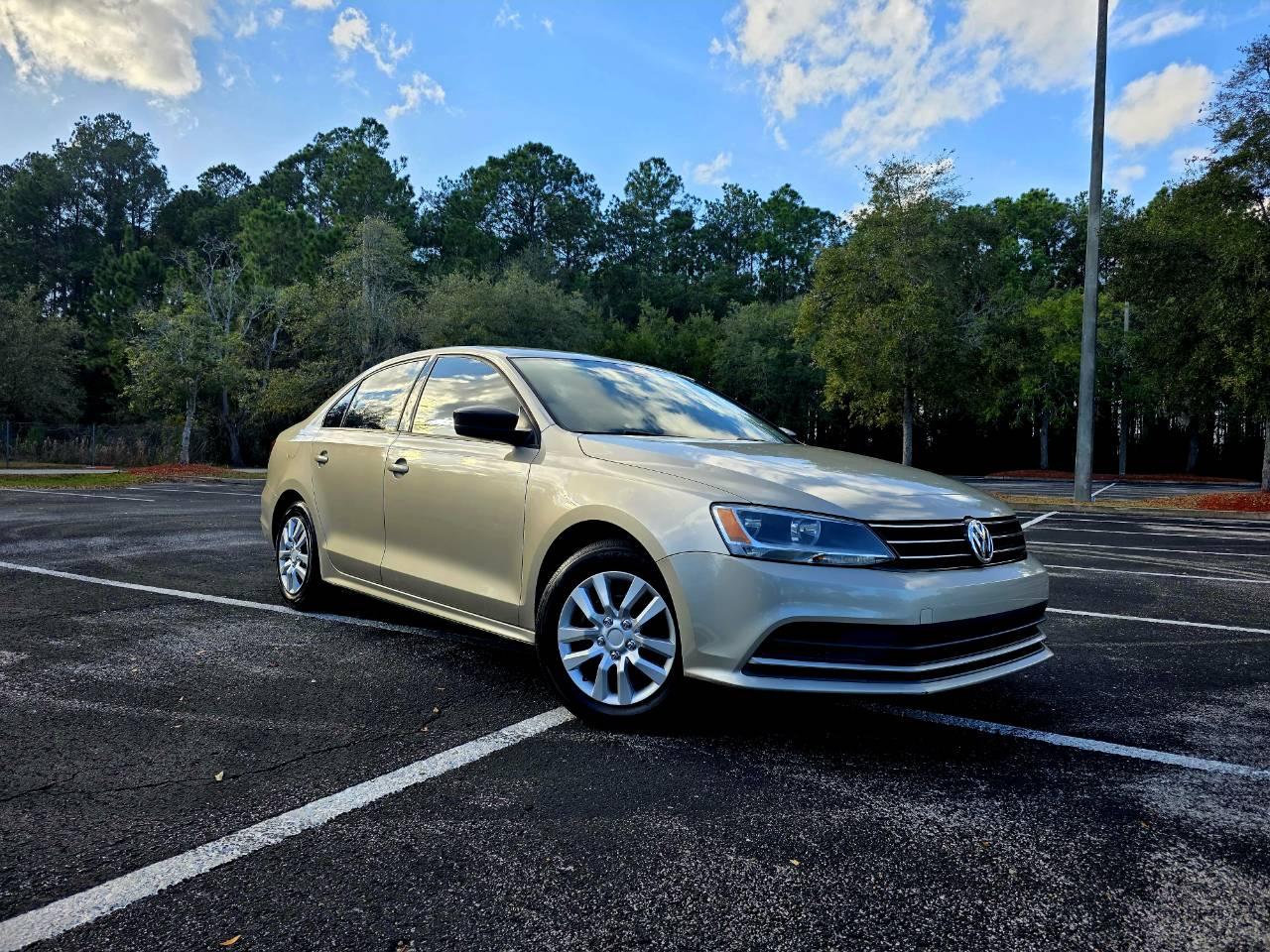 Volkswagen Jetta 2016 in 