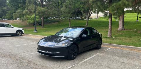 Tesla Model 3 2025
