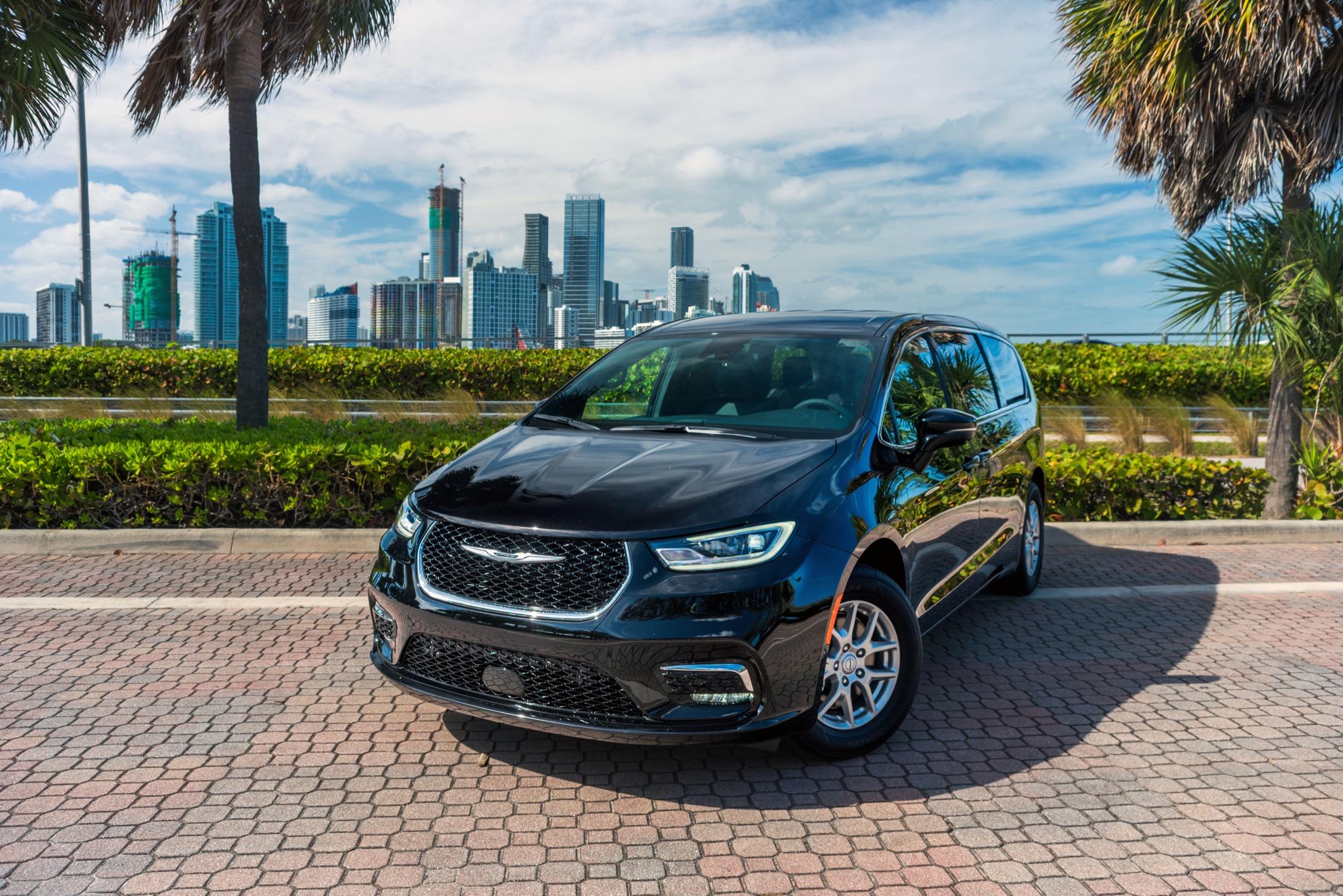 Chrysler Pacifica 2026 in 