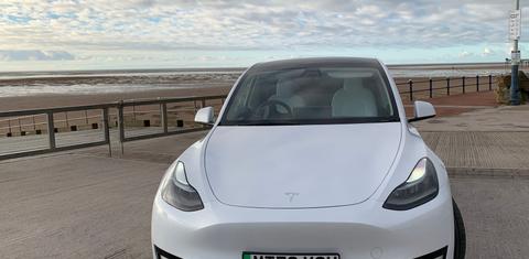 Tesla Model Y 2022