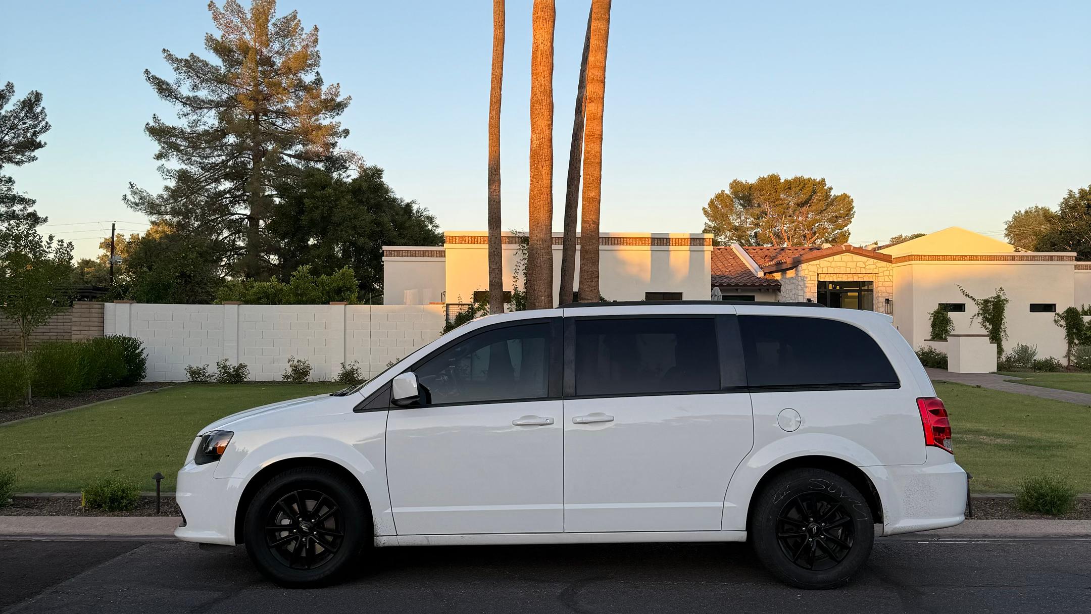 Dodge Grand Caravan 2019 in Phoenix, AZ