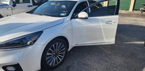 Kia Cadenza 2019