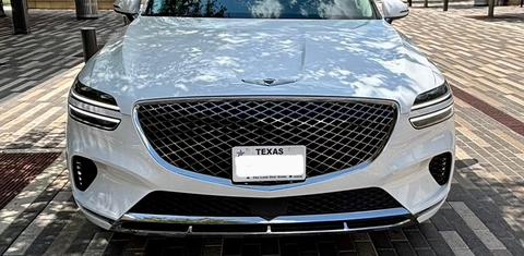 Genesis GV70 2025