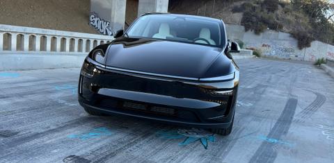 Tesla Model Y 2026