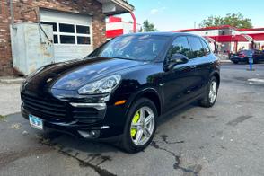 Porsche Cayenne car